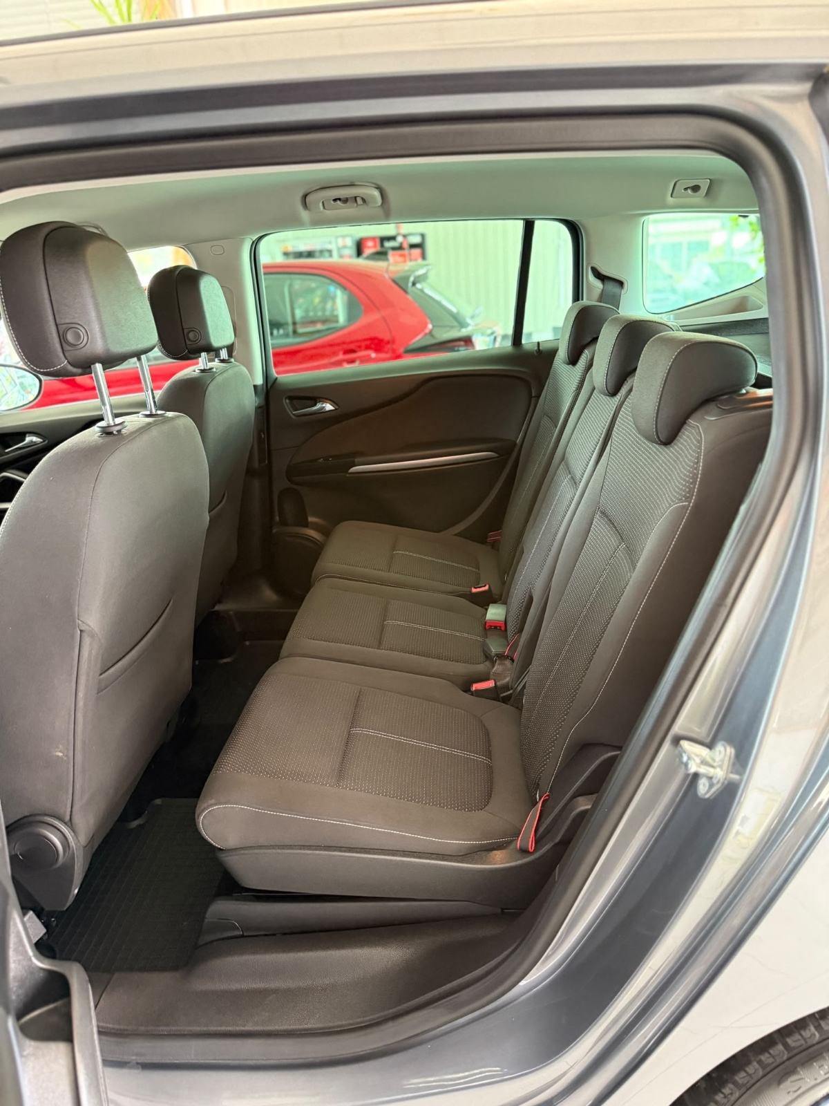 Opel Zafira 1,4 Turbo KAMERA NAVI LED XSENON SERVISNA rezervirano!!!!!, fotografija 14