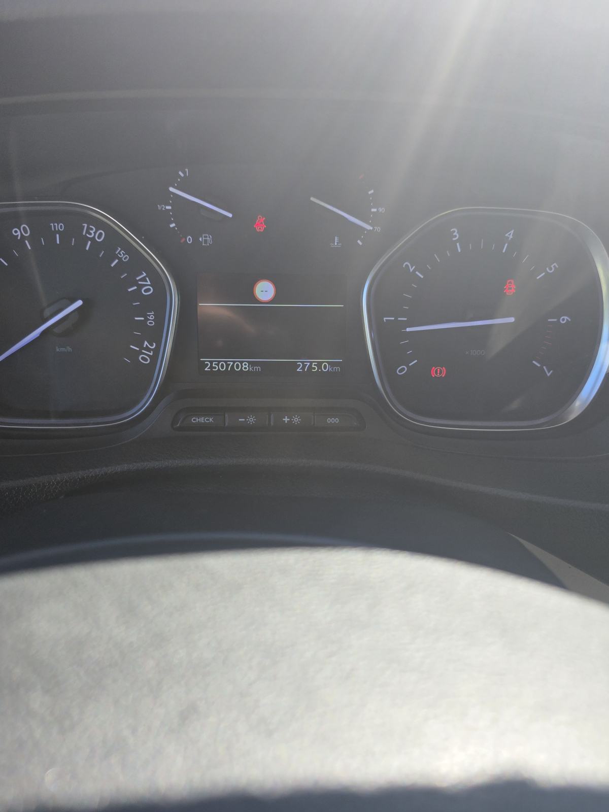 Opel Zafira 1,5 D, fotografija 4
