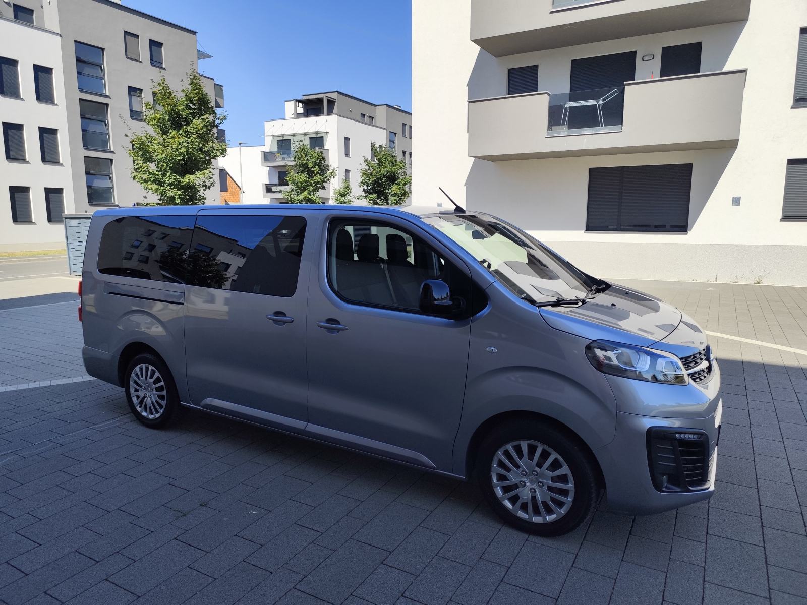 KOMBI Opel ,1.5 CDTI 8+1, Navigacija, Ad/temp, parking senzori, fotografija 5