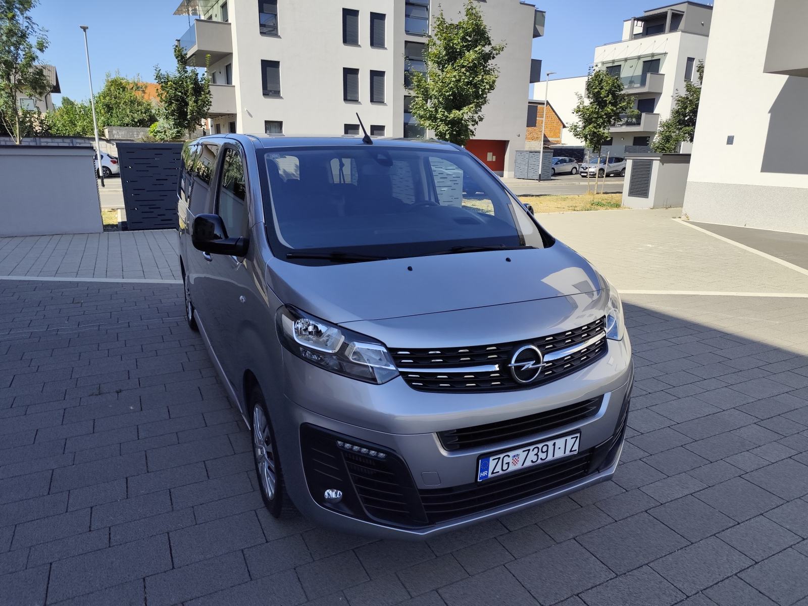 KOMBI Opel ,1.5 CDTI 8+1, Navigacija, Ad/temp, parking senzori, fotografija 7