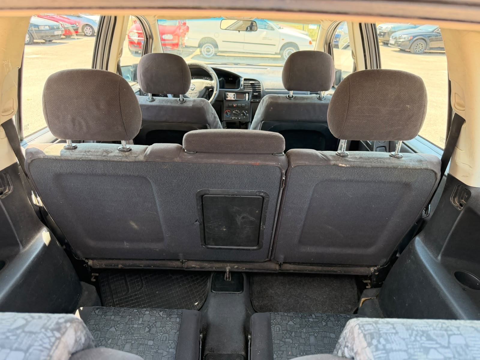 Opel Zafira 1,6 16V KLIMA LEDI BENZIN SAMO 1150 EURA ALCIA 7 SJEDALA, fotografija 8