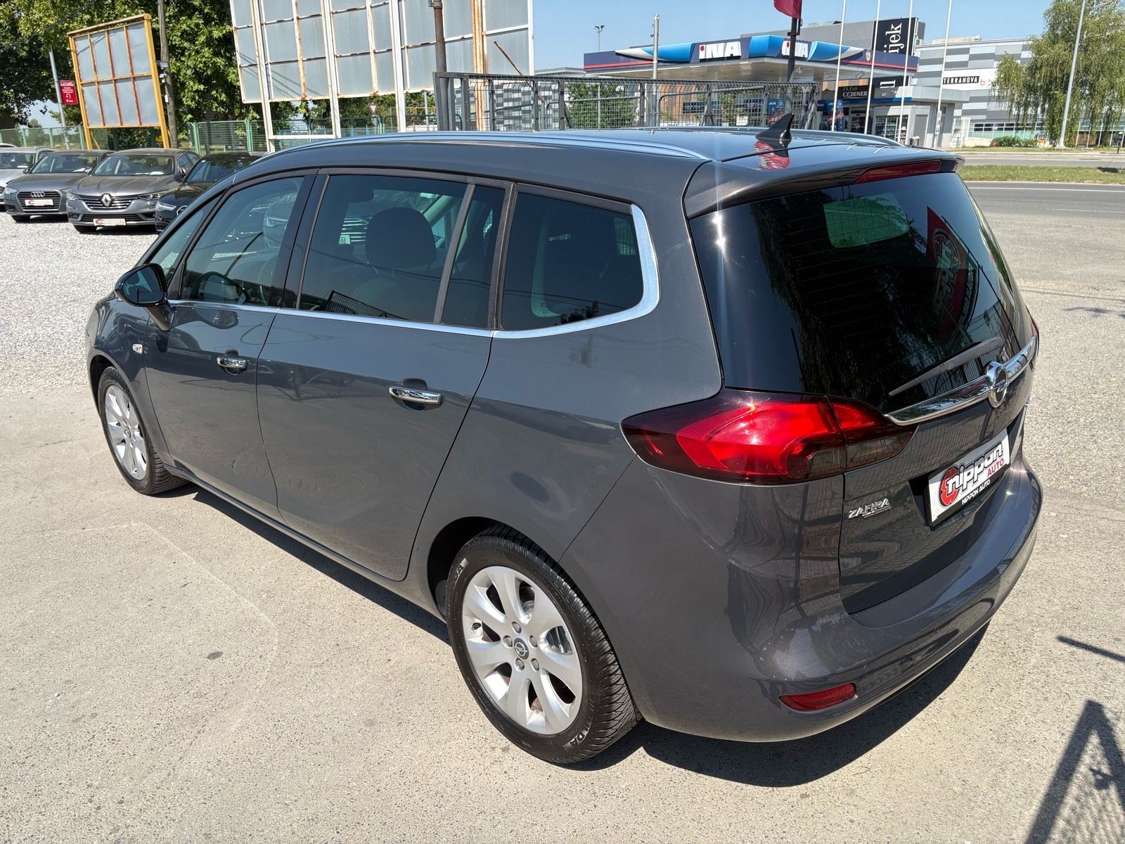 Opel Zafira 1,6 CDTI KLIMA - TEMPOMAT - AUTOKREDIT, fotografija 4