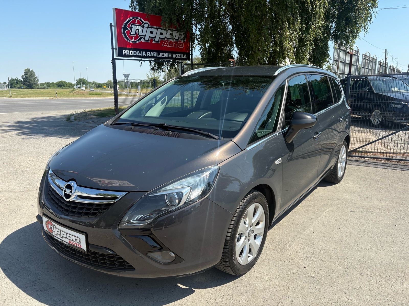 Opel Zafira 1,6 CDTI KLIMA - TEMPOMAT - AUTOKREDIT, fotografija 1