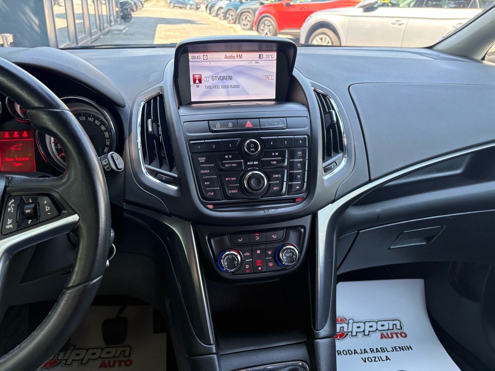 Opel Zafira 1,6 CDTI KLIMA - TEMPOMAT - AUTOKREDIT, fotografija 16