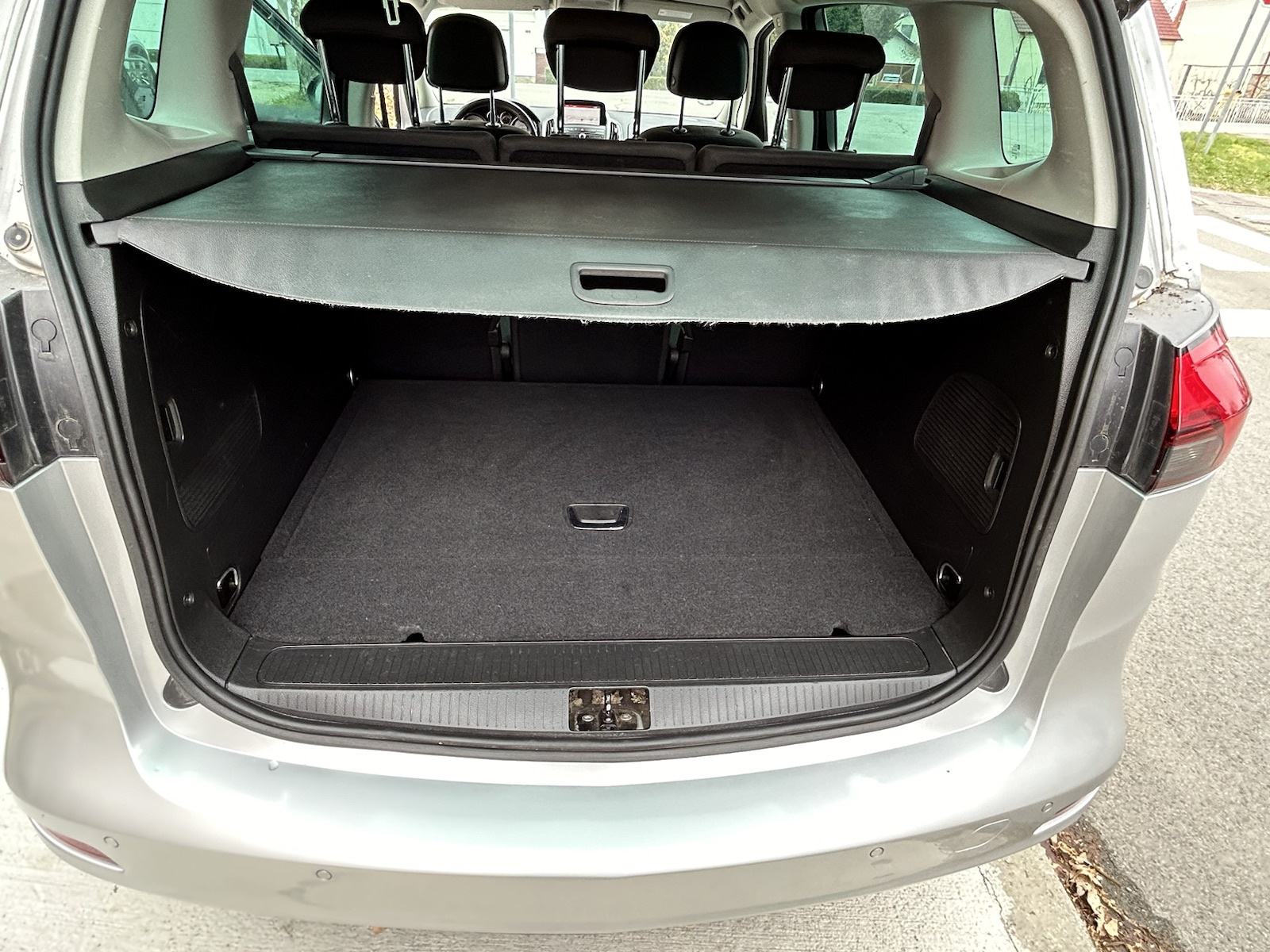 Opel Zafira 1,6 CDTI NAVIGACIJA TEMPOMAT EXTRA STANJE NA IME KUPCA, fotografija 8