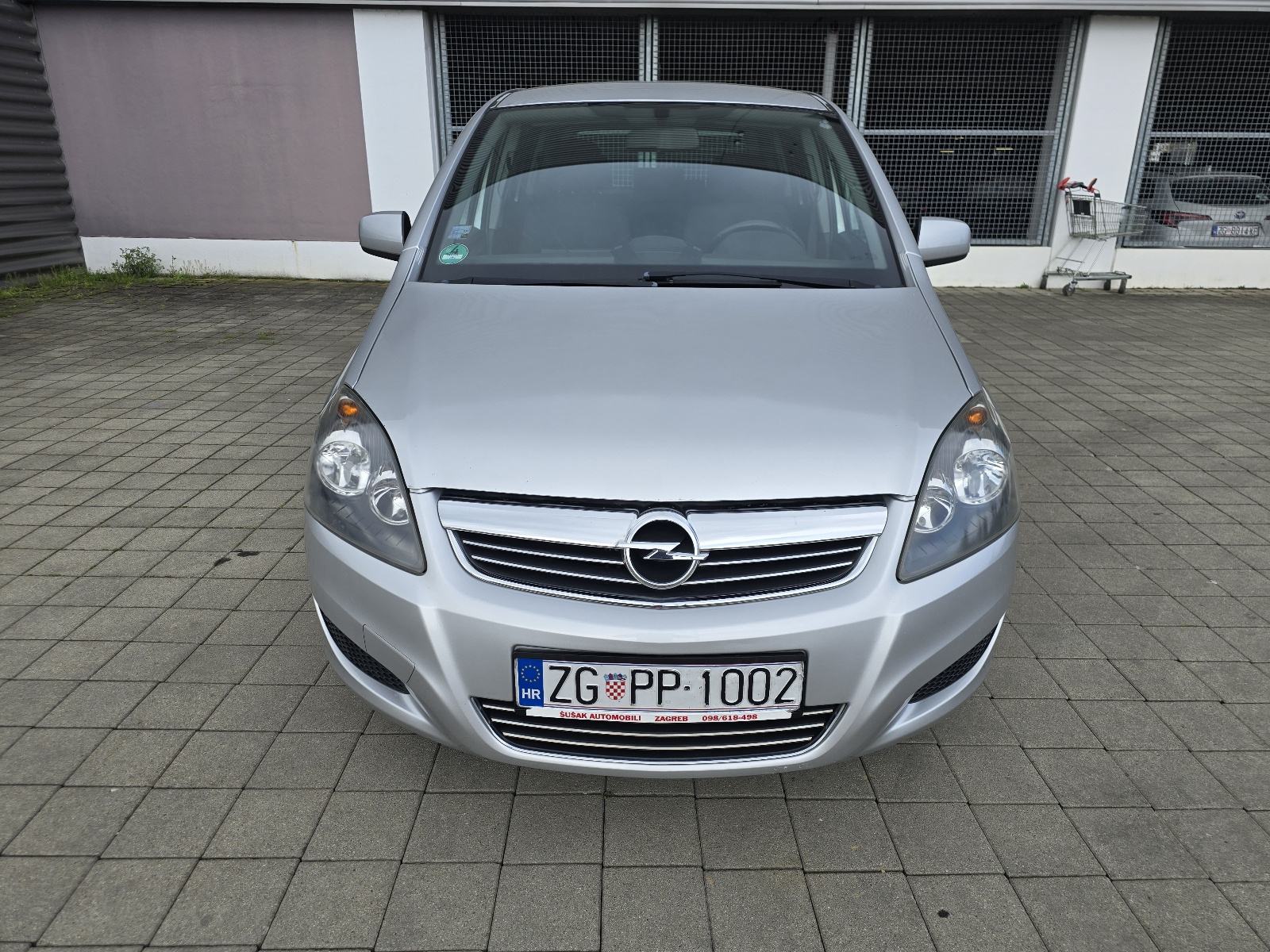 Opel Zafira 1,7 CDTI / 7 sijedala / Klima / Servisna / 1 Vlasnik /, fotografija 8