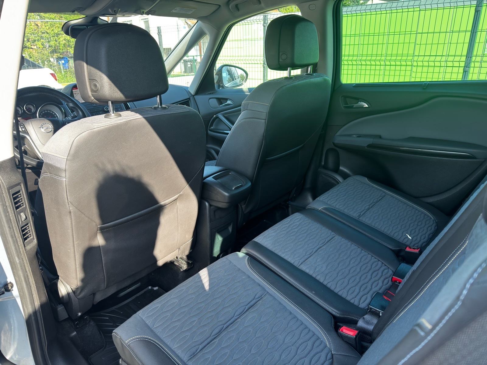 Opel Zafira 1,6 CDTI OPC LINE, fotografija 12