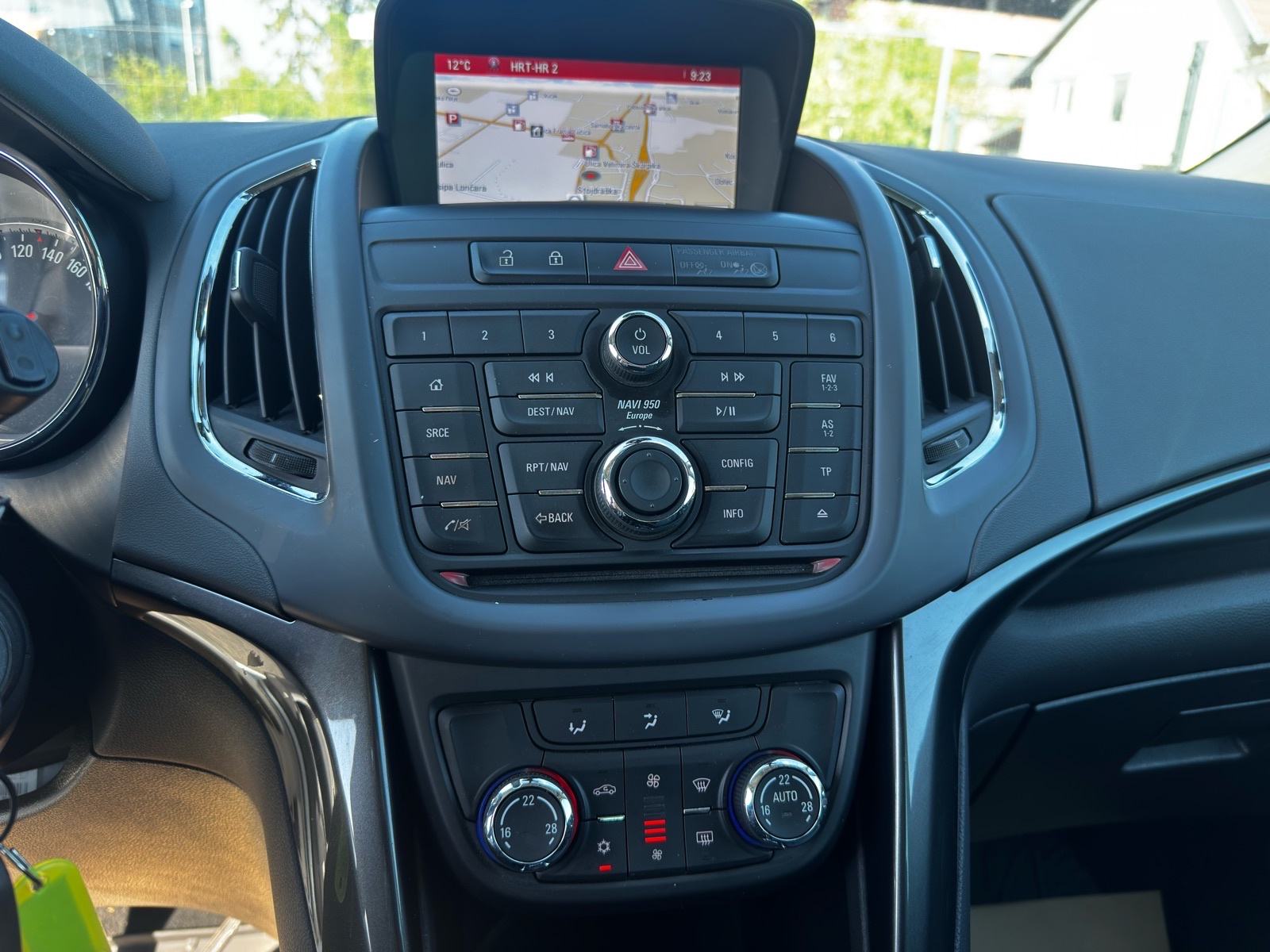 Opel Zafira 1,6 CDTI OPC LINE, fotografija 14
