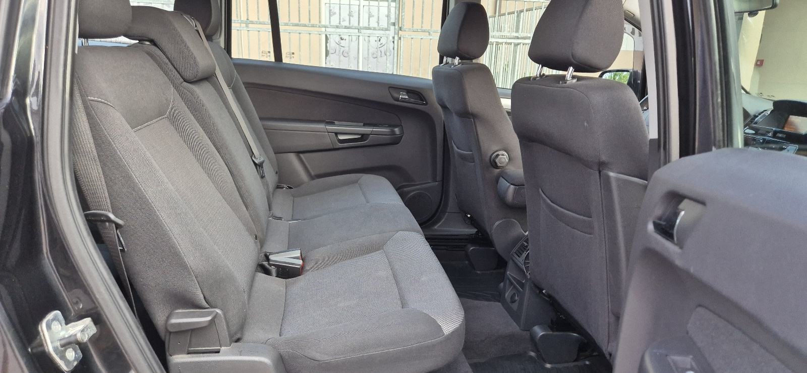 Opel Zafira 1,7 CDTI, fotografija 15