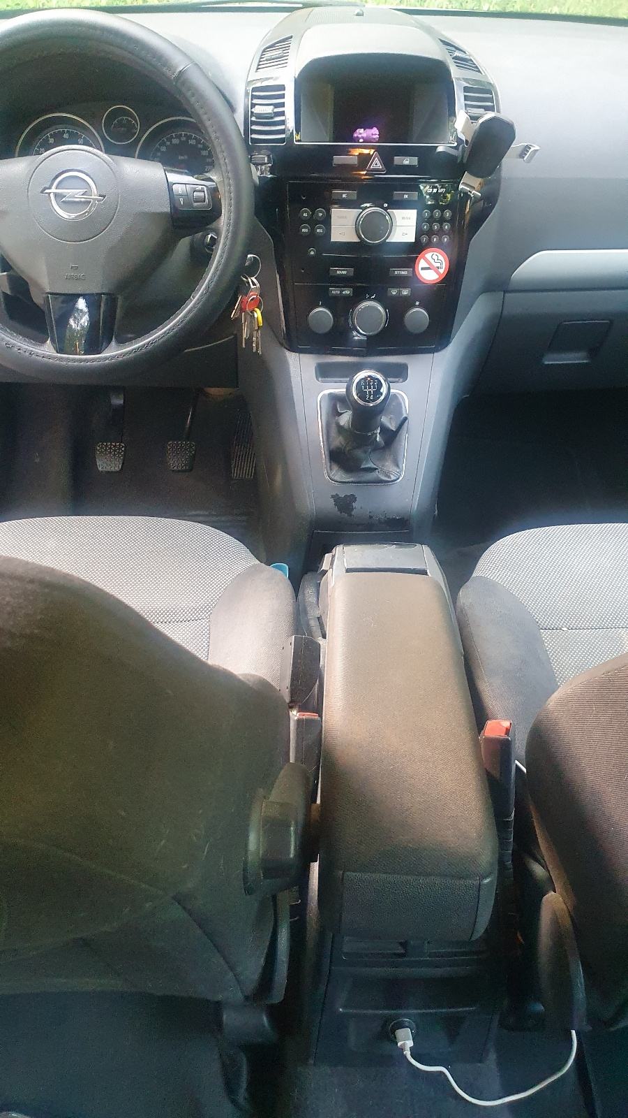 Opel Zafira 2014g1,8 PLIN 098 814473, fotografija 5