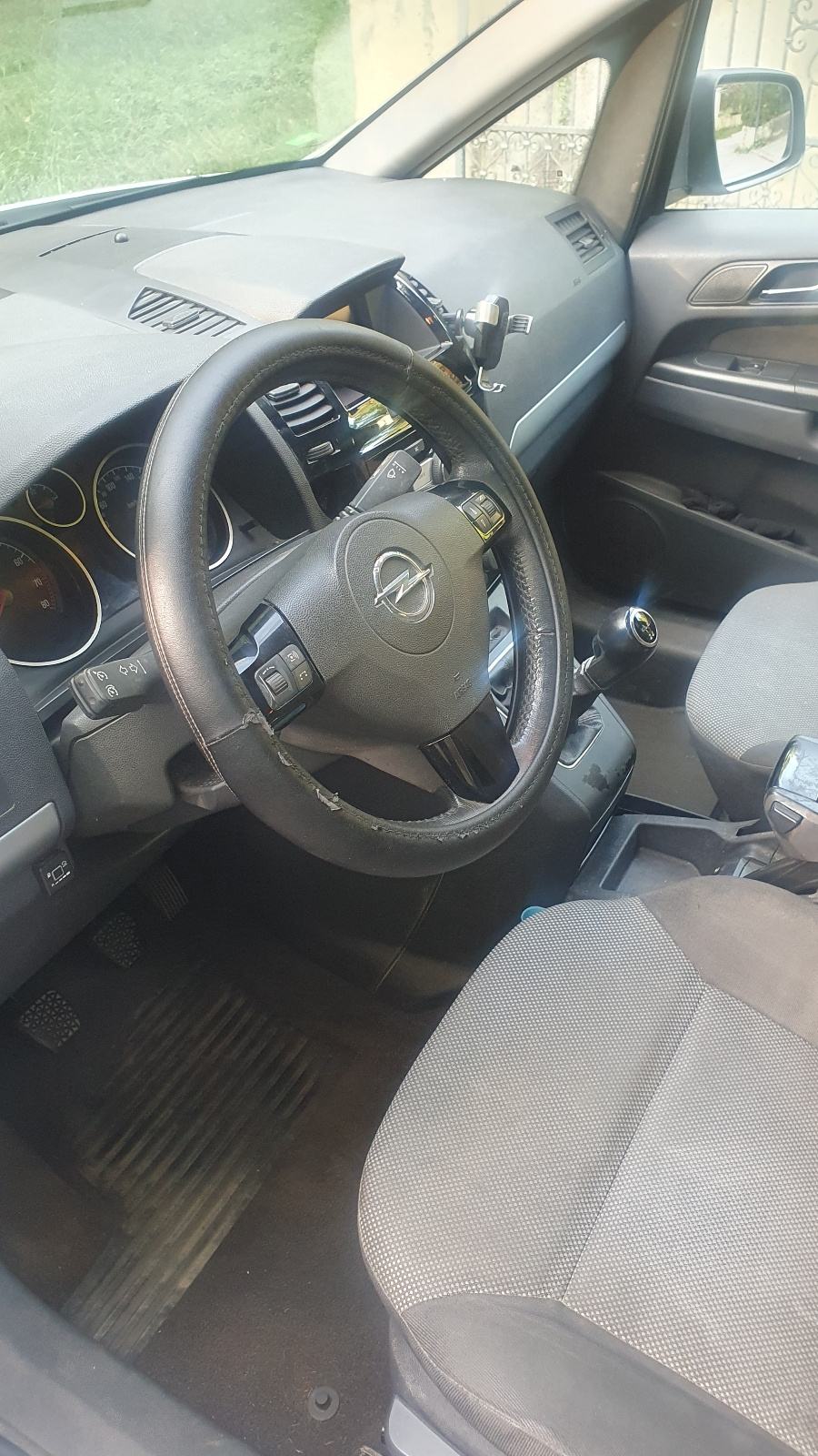 Opel Zafira 2014g1,8 PLIN 098 814473, fotografija 6