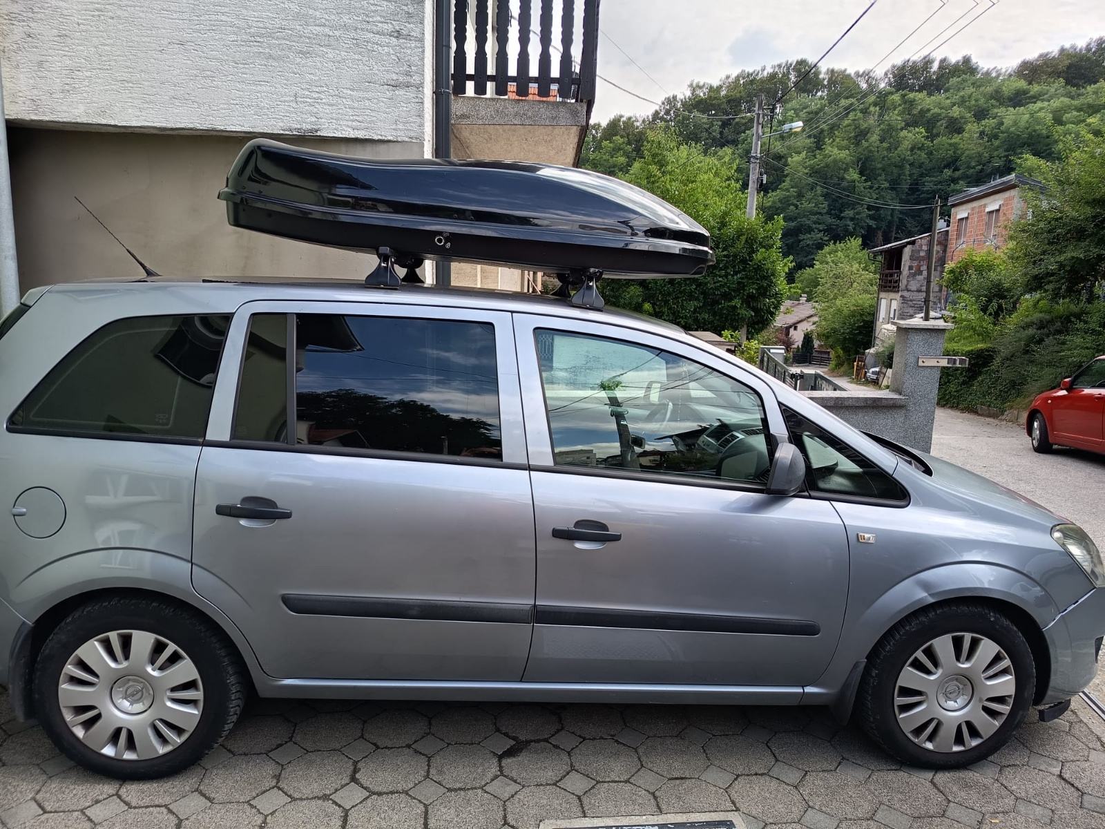 Opel Zafira 1,8, fotografija 2