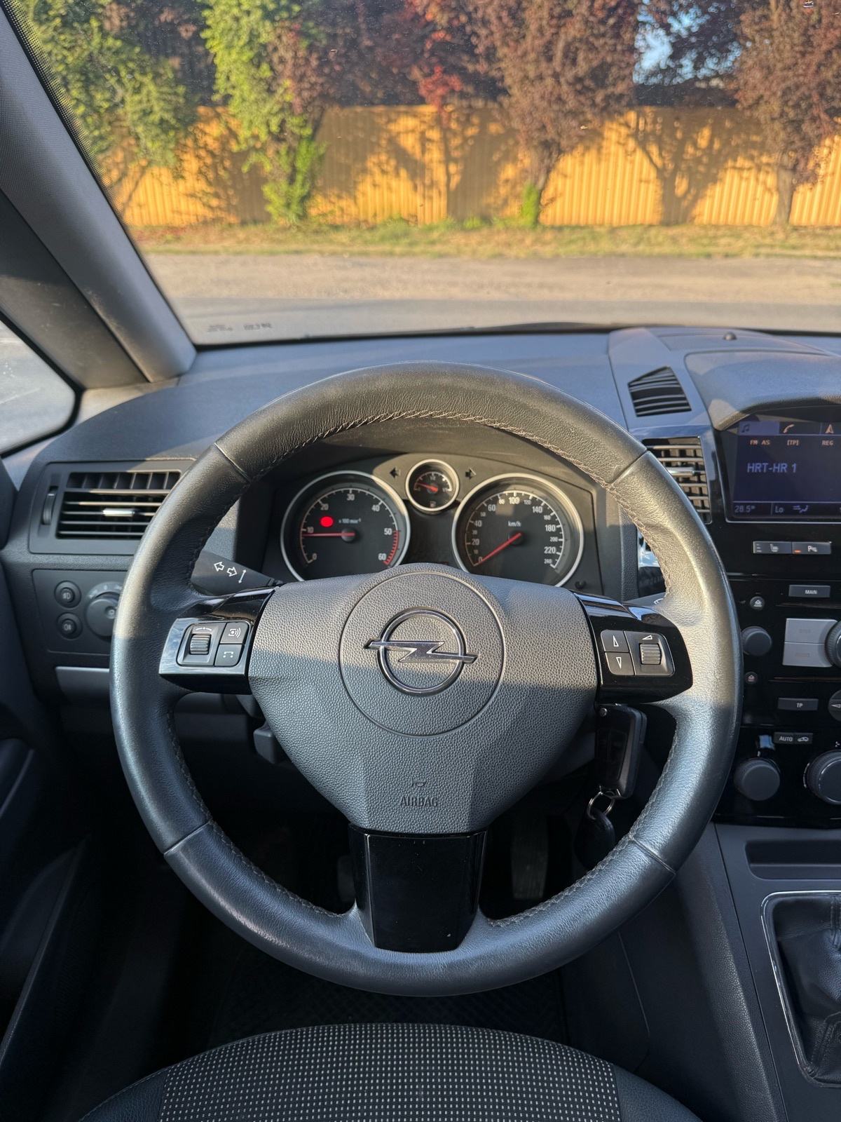 Opel Zafira 1,9 CDTI COSMO 7 sjedala, xenon, navi, temp., 150ks, fotografija 9