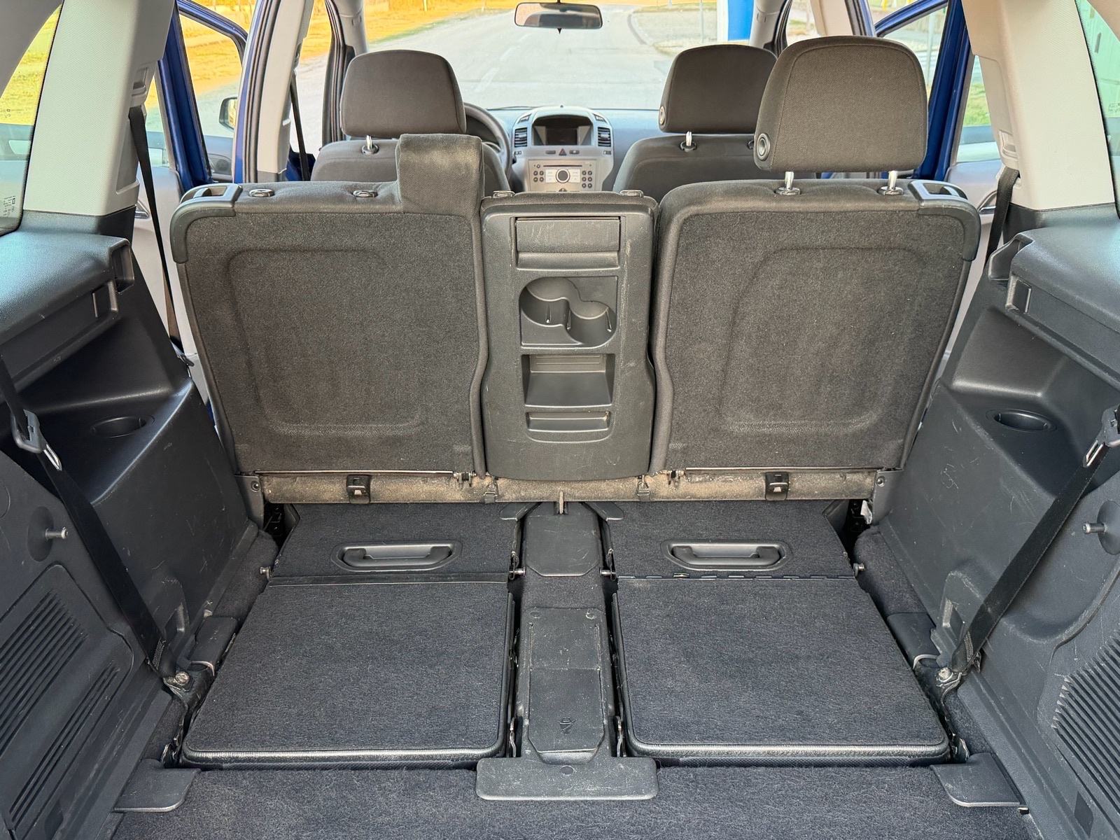 Opel Zafira 1,9 CDTI, fotografija 13