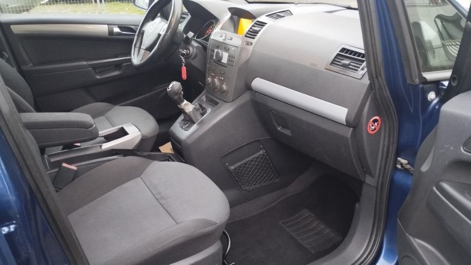 Opel Zafira 1,9 CDTI, fotografija 14