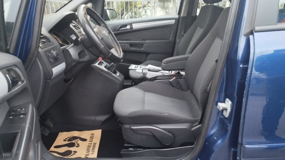 Opel Zafira 1,9 CDTI, fotografija 6