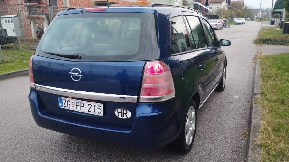 Opel Zafira 1,9 CDTI, fotografija 12
