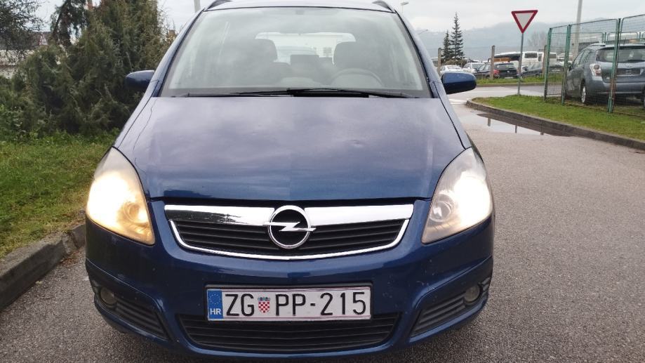 Opel Zafira 1,9 CDTI, fotografija 2