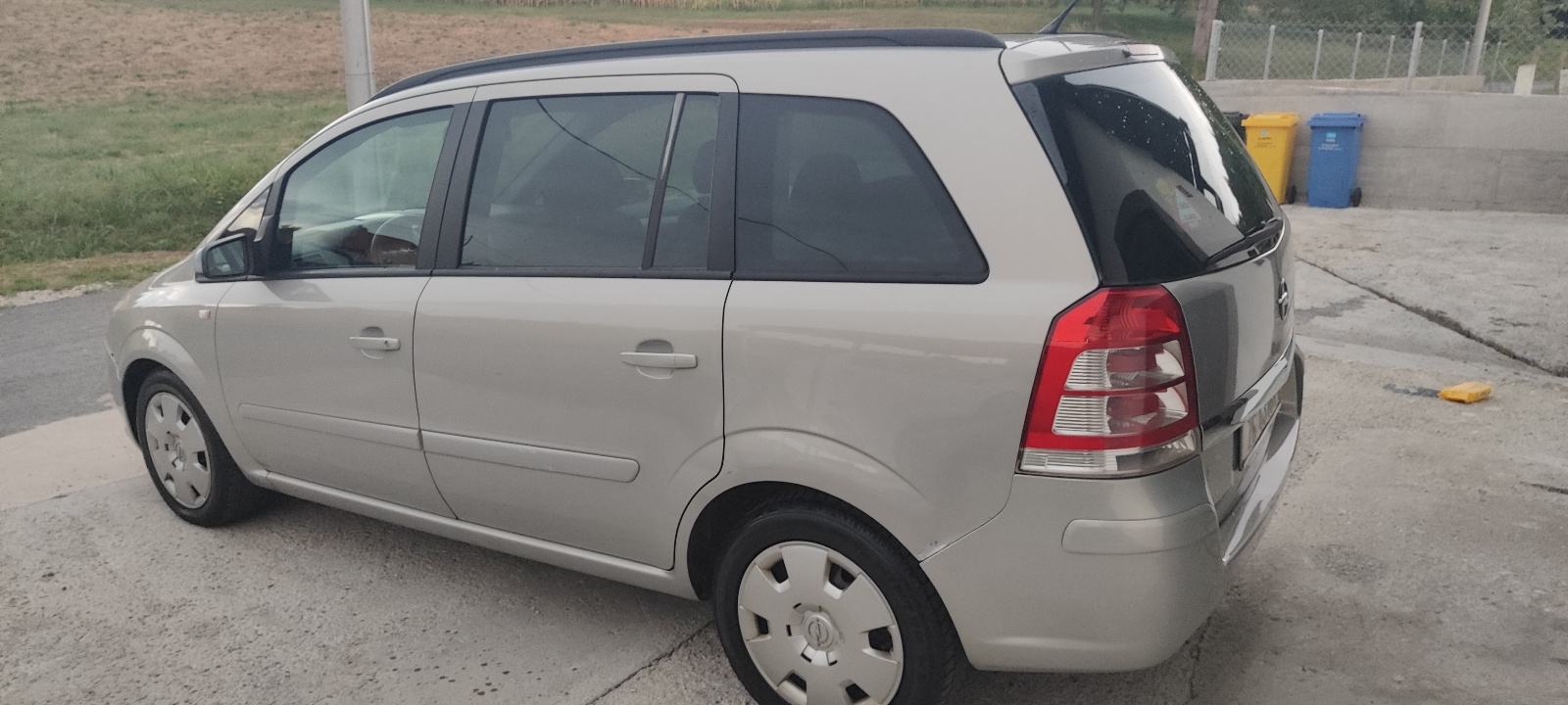 Opel Zafira 1,9 CDTI-reg3/27, fotografija 3