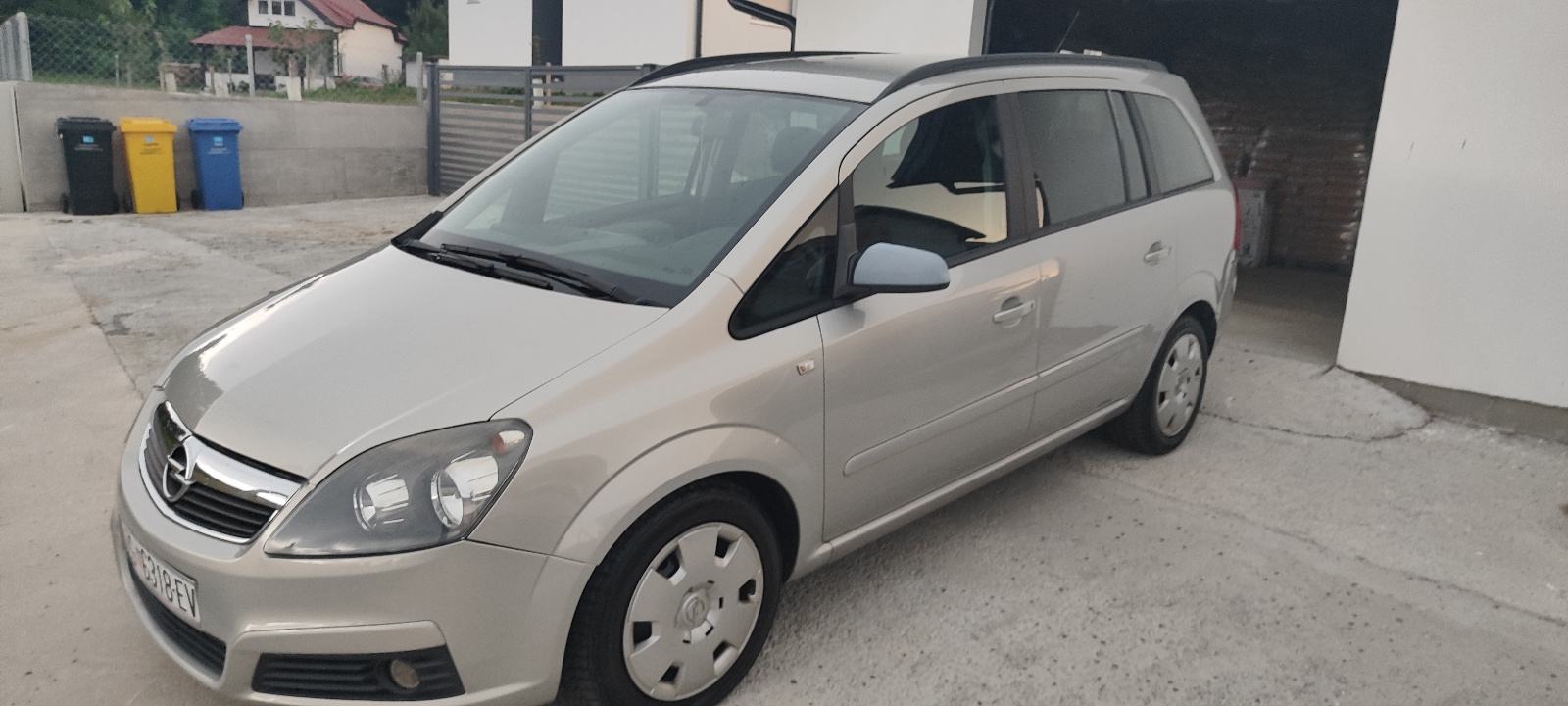 Opel Zafira 1,9 CDTI-reg3/27, fotografija 4