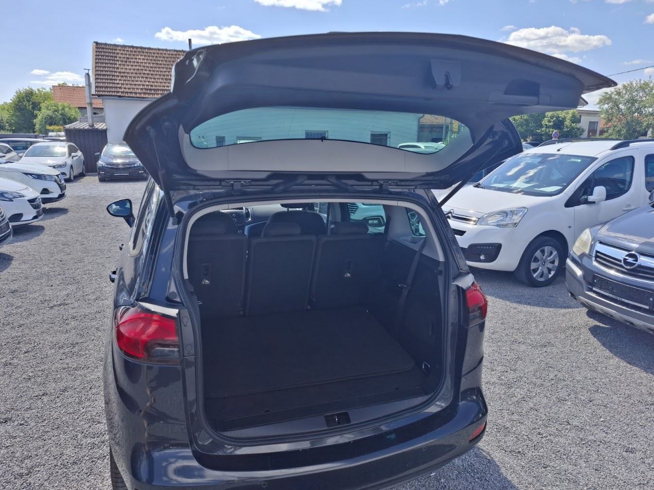 Opel Zafira 2,0 130KM 1.lastnik - samo 81.368 kilometrov, fotografija 11
