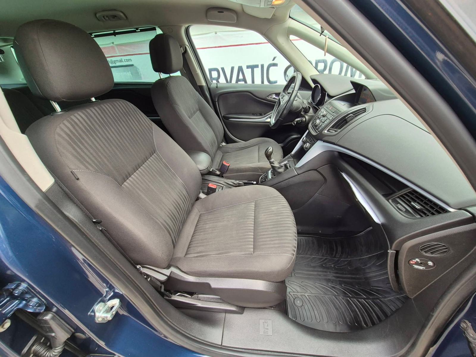 Opel Zafira 2,0 Cdti,130 ks,6 brzina,servisirana,odlična, fotografija 17