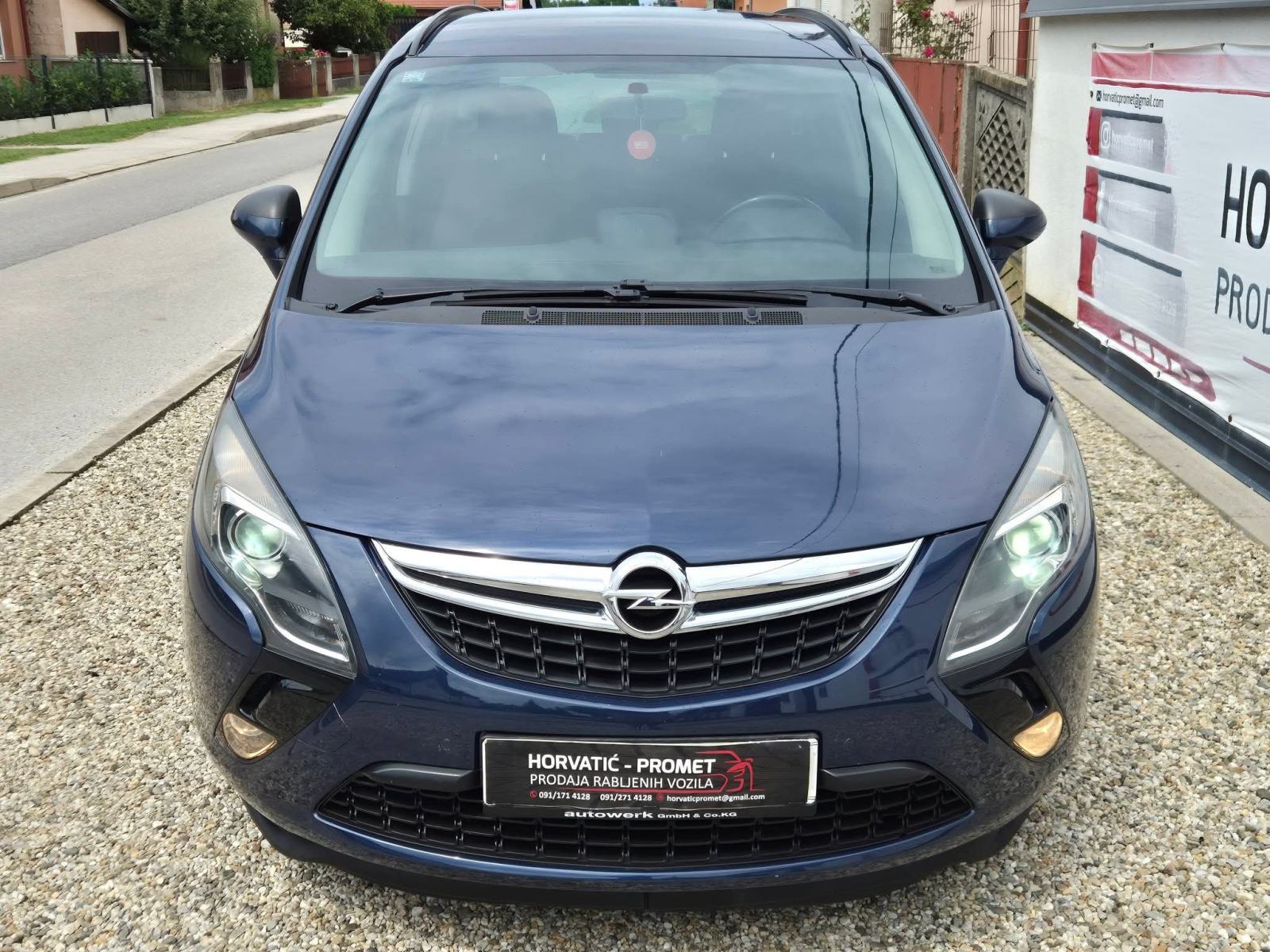 Opel Zafira 2,0 Cdti,130 ks,6 brzina,servisirana,odlična, fotografija 3