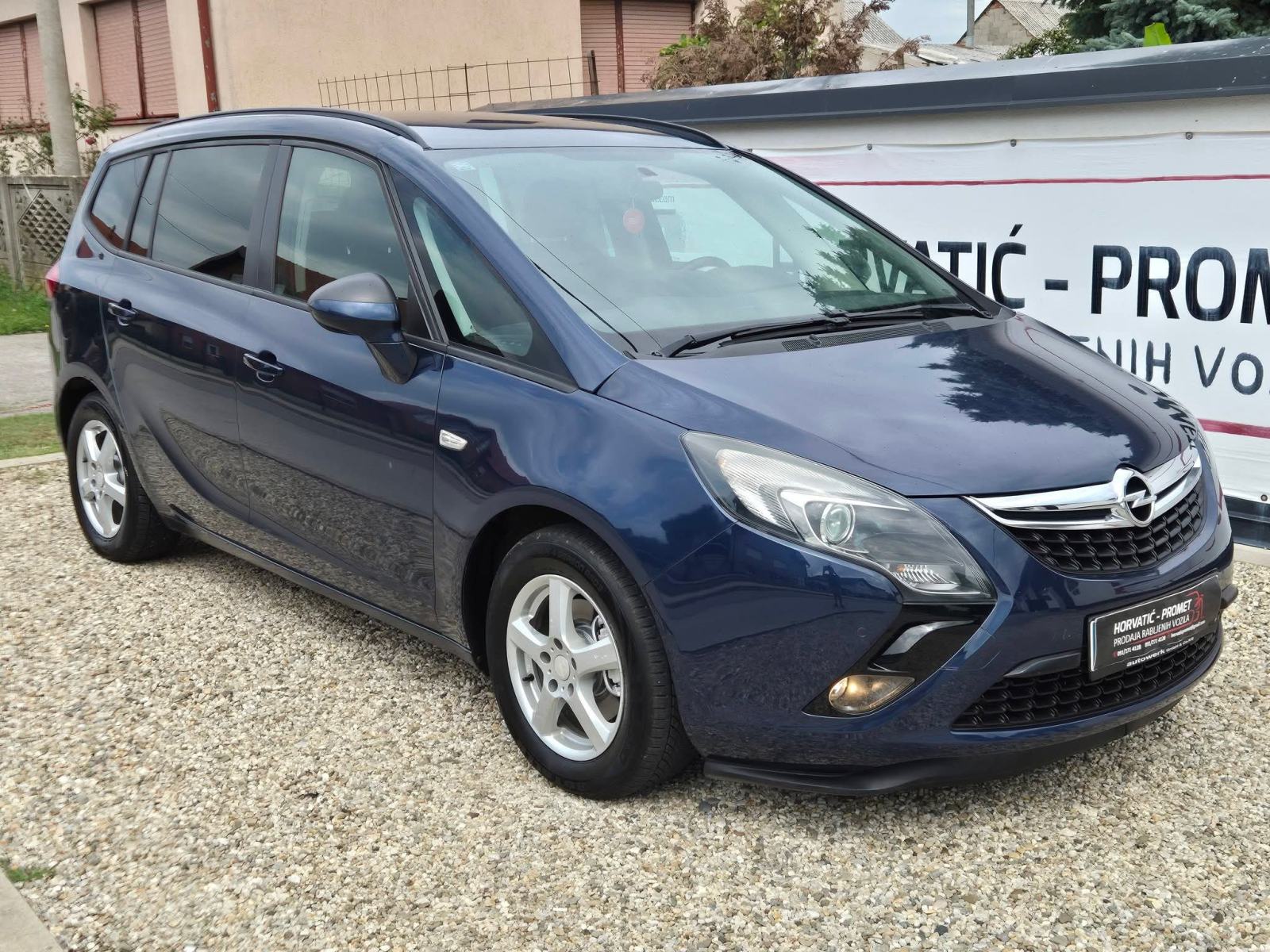 Opel Zafira 2,0 Cdti,130 ks,6 brzina,servisirana,odlična, fotografija 1