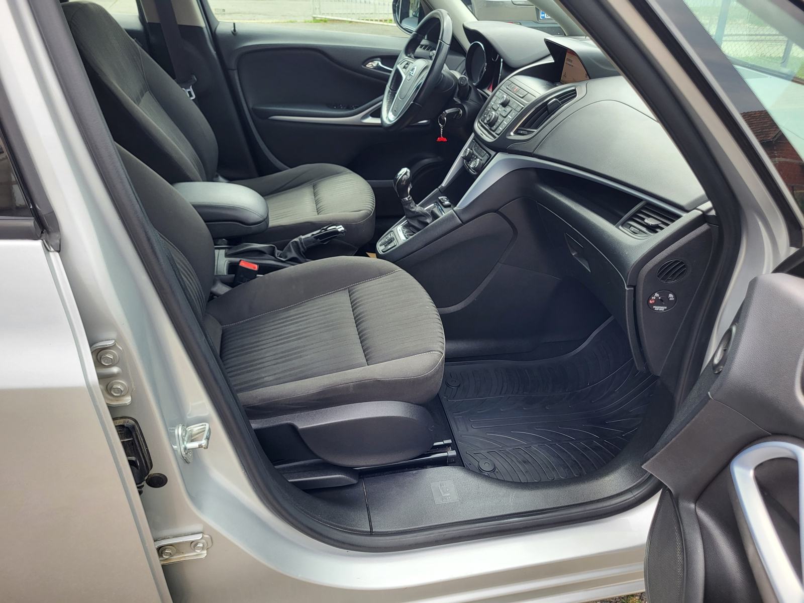 OPEL ZAFIRA 2.0 CDTI 7 SJEDALA DVOJNA KLIMA NAVI TEMPOMAT ALU REG 6/27, fotografija 18