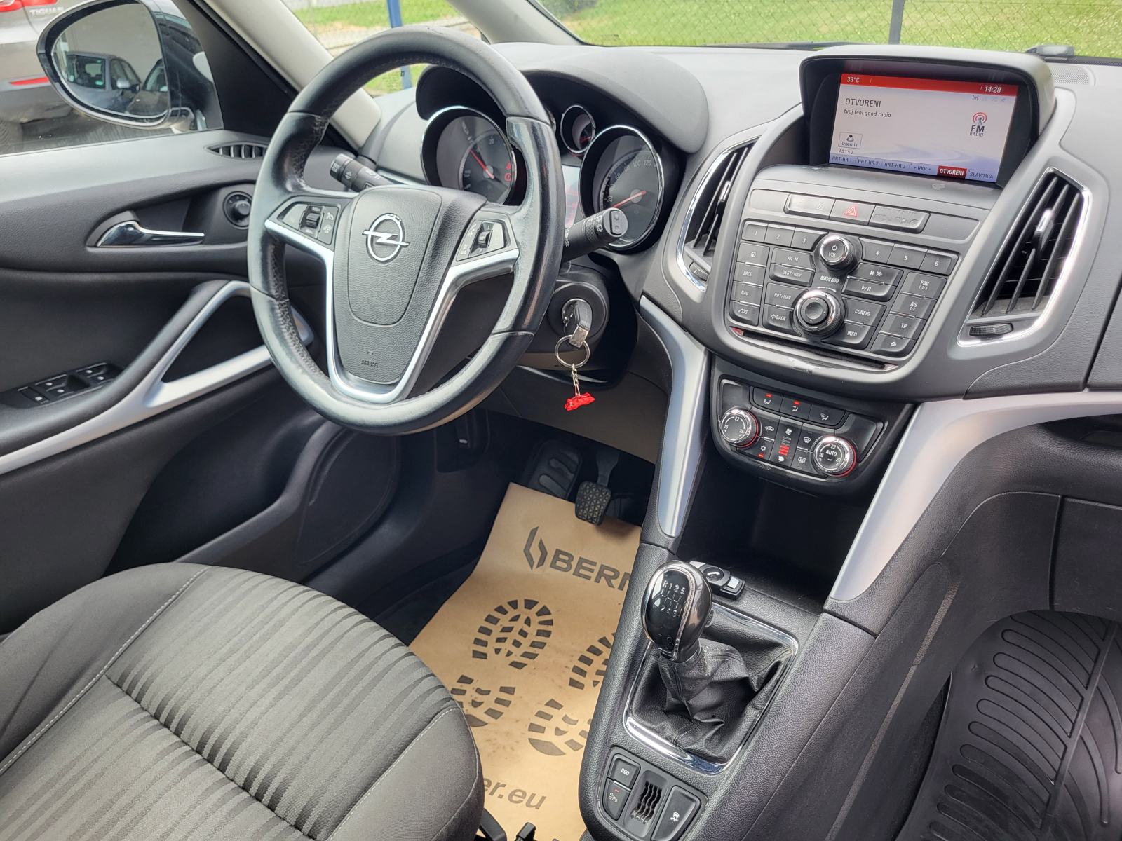 OPEL ZAFIRA 2.0 CDTI 7 SJEDALA DVOJNA KLIMA NAVI TEMPOMAT ALU REG 6/27, pogled izvana - slika 2