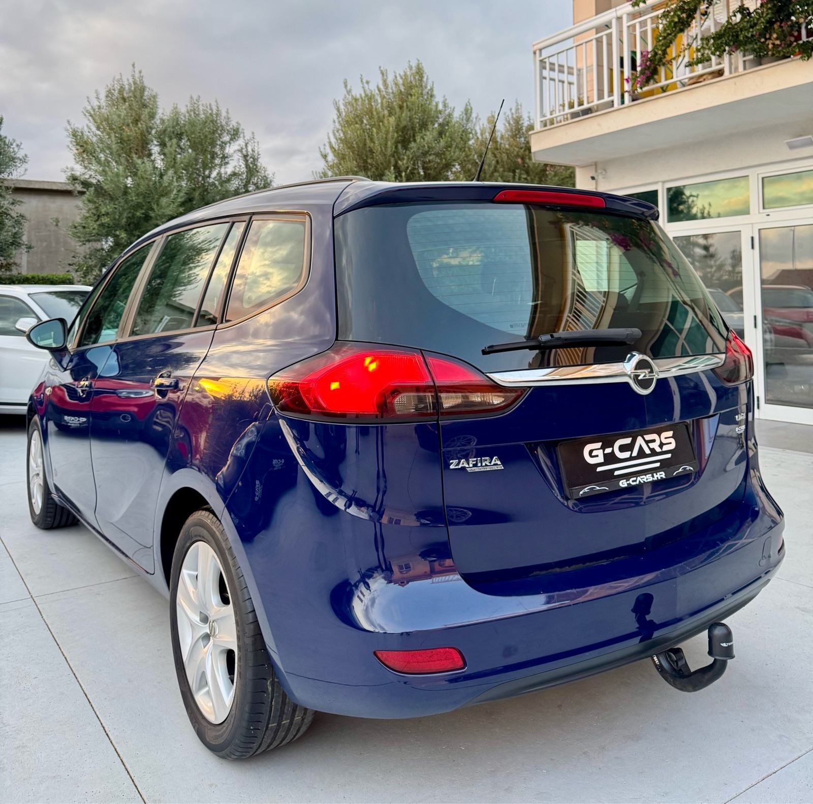 Opel Zafira 2,0 CDTI—Mod 2014—7 SJEDALA—REG.GOD.DANA—2 SETA KOTAČA—TOP, fotografija 6