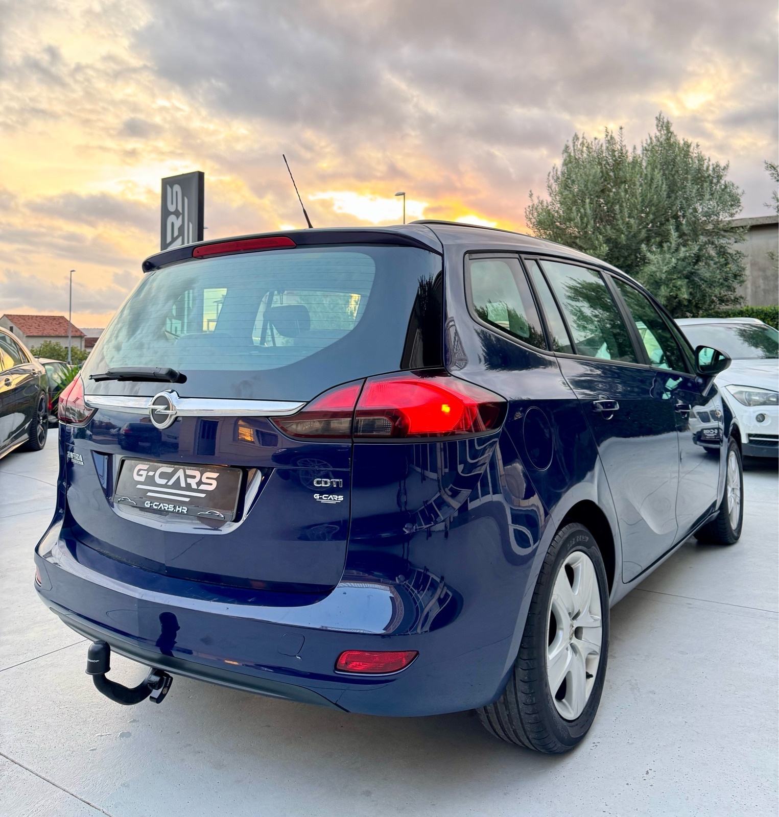 Opel Zafira 2,0 CDTI—Mod 2014—7 SJEDALA—REG.GOD.DANA—2 SETA KOTAČA—TOP, fotografija 8
