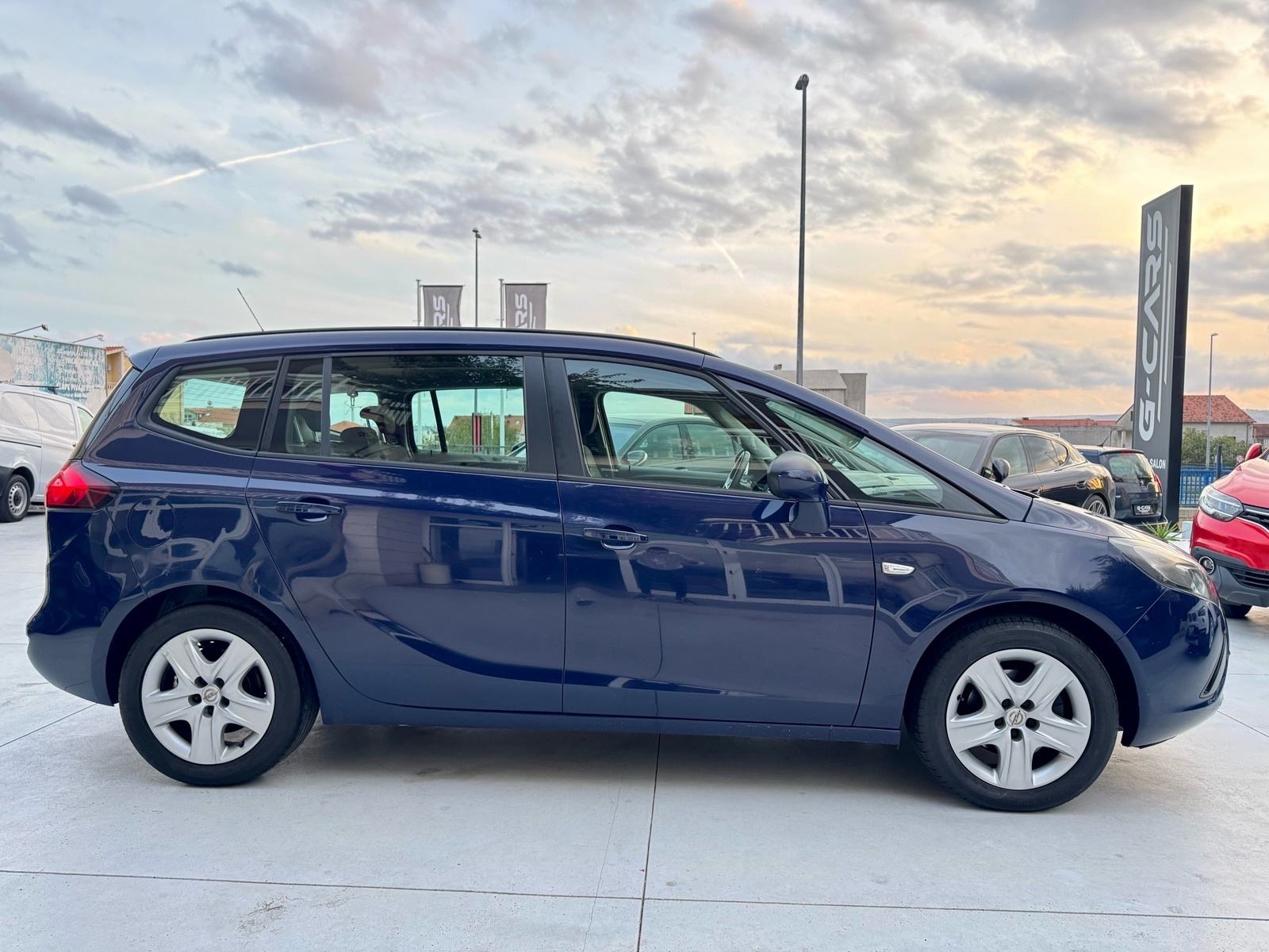 Opel Zafira 2,0 CDTI—Mod 2014—7 SJEDALA—REG.GOD.DANA—2 SETA KOTAČA—TOP, fotografija 10