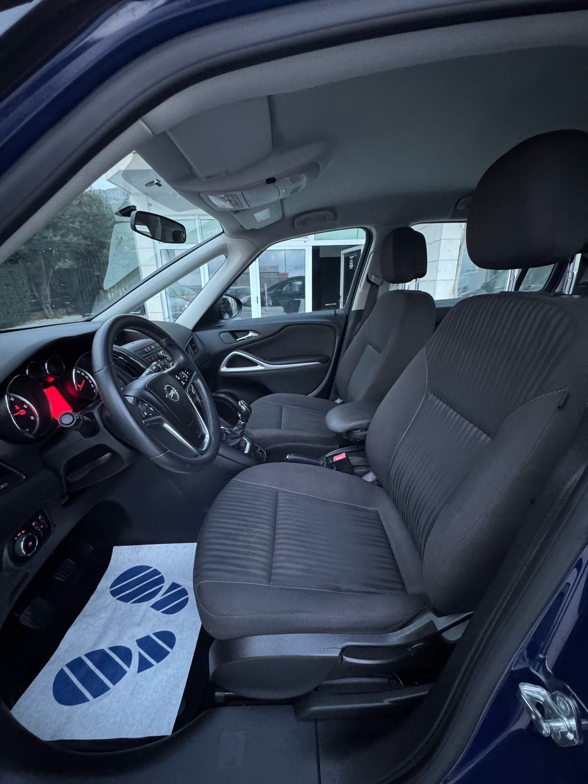 Opel Zafira 2,0 CDTI—Mod 2014—7 SJEDALA—REG.GOD.DANA—2 SETA KOTAČA—TOP, fotografija 19
