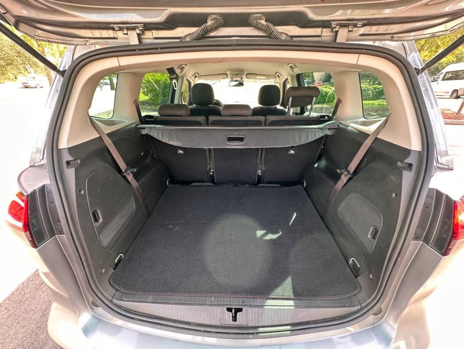 Opel Zafira 2.0 CDTI, fotografija 6