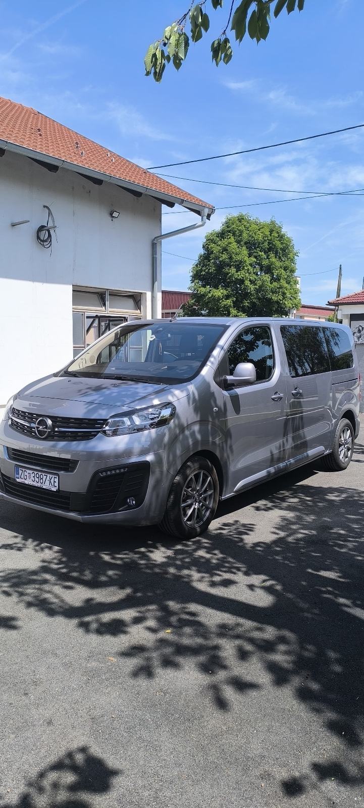 Opel Zafira 2,0 D, fotografija 3
