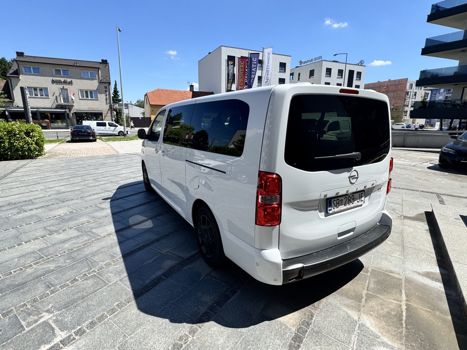 Opel Zafira 2,0 D, fotografija 4
