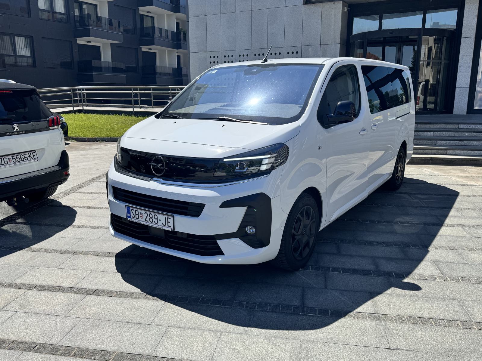 Opel Zafira 2,0 D, fotografija 2