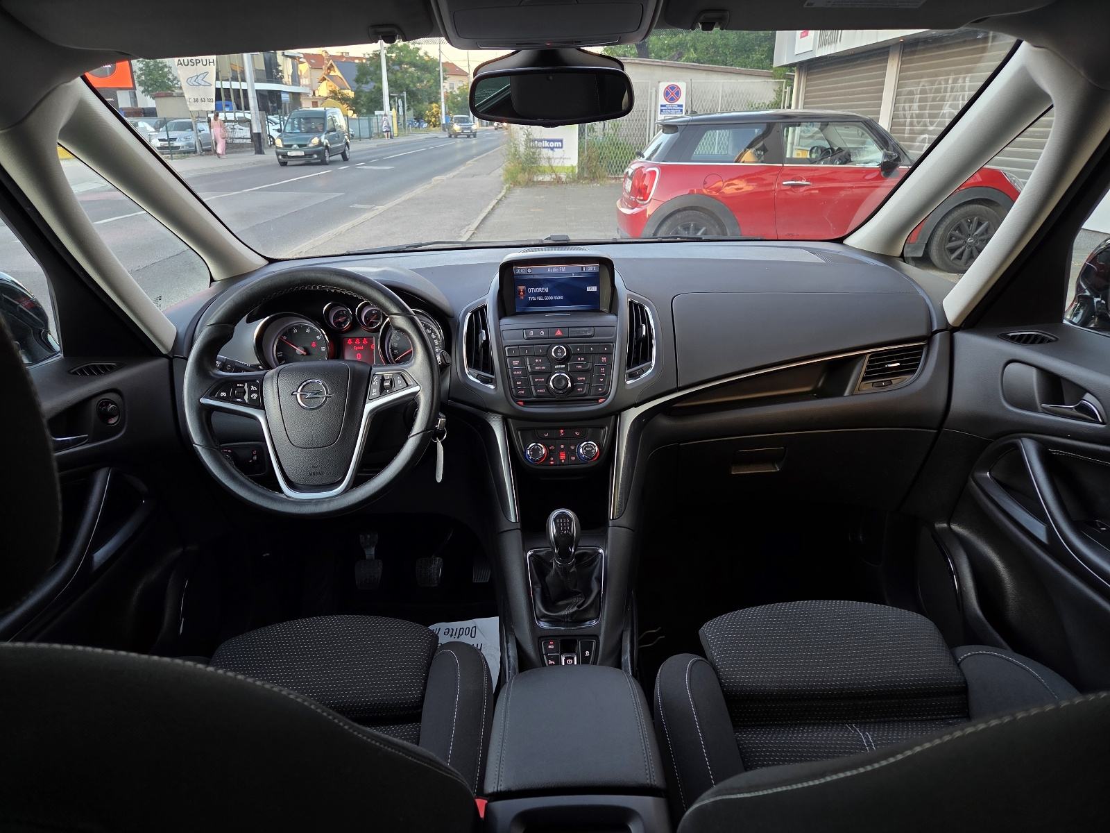 OPEL ZAFIRA 2.0 CDTI- 130ks-BI XENON-NAVIGACIJA-2x PARK SENZORI+KAMERA, fotografija 13