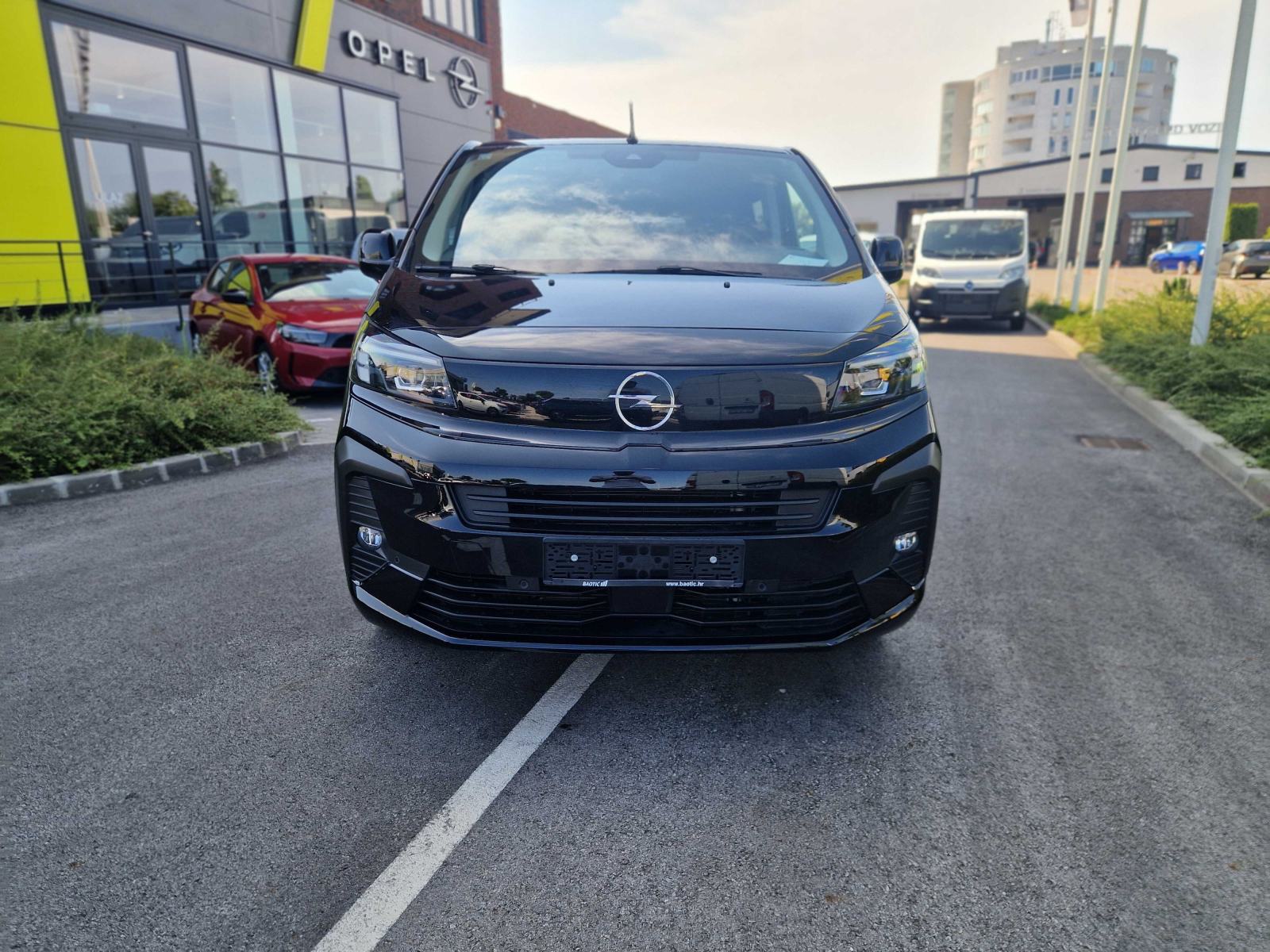 Opel ZAFIRA L BUS Edition AT8 2.0D 8+1sjedala, fotografija 2