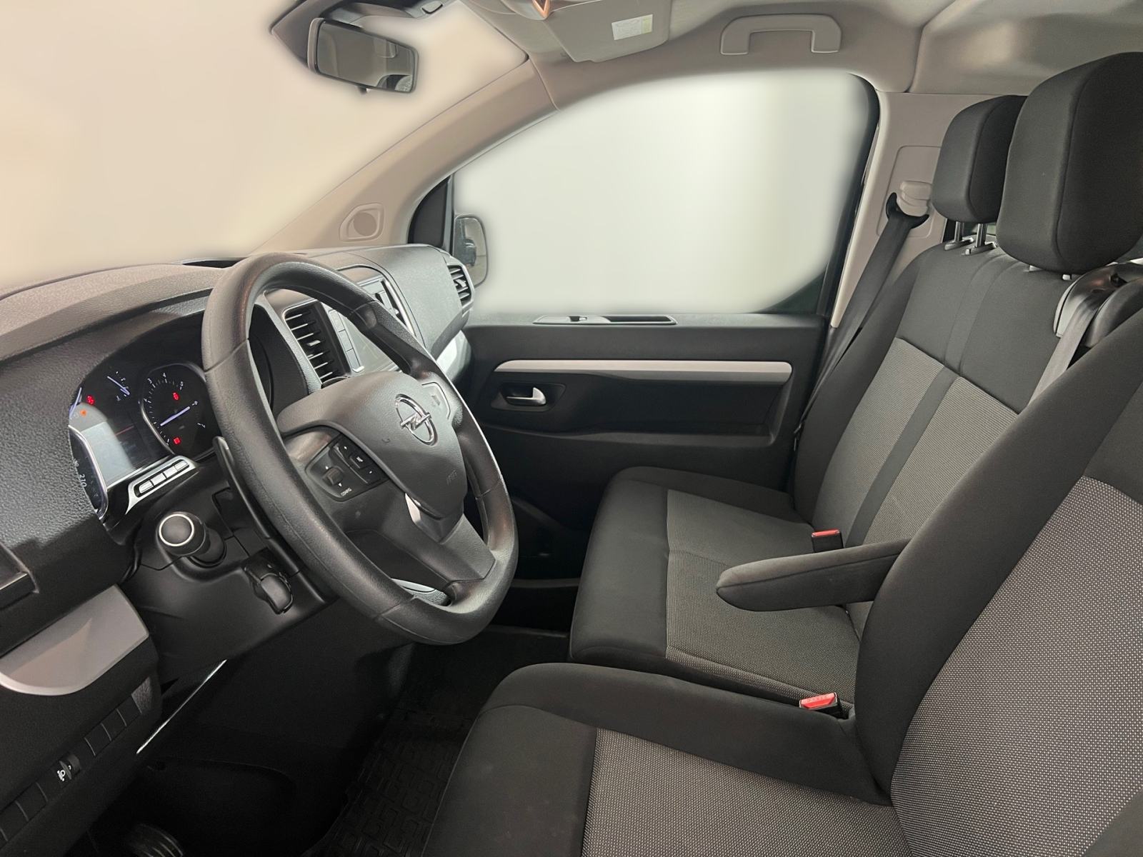 Opel Zafira LIFE BUSINESS EDITION 2.0 CDTI - 3 godine jamstva, fotografija 13