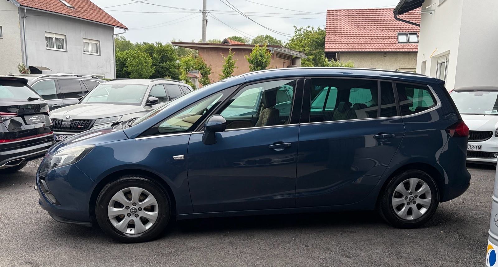 OPEL ZAFIRA TOURER 1.6 CDTI . 7 SJEDALA.NAVI.REGISTRIRAN, fotografija 2