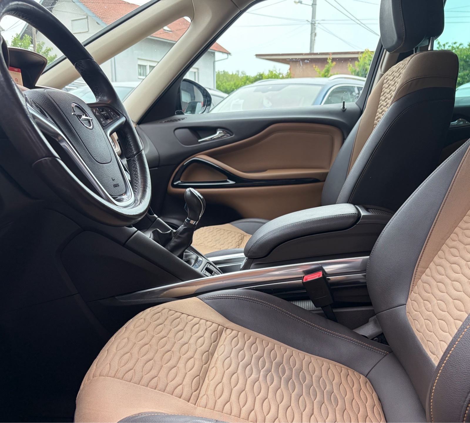 OPEL ZAFIRA TOURER 1.6 CDTI . 7 SJEDALA.NAVI.REGISTRIRAN, fotografija 16
