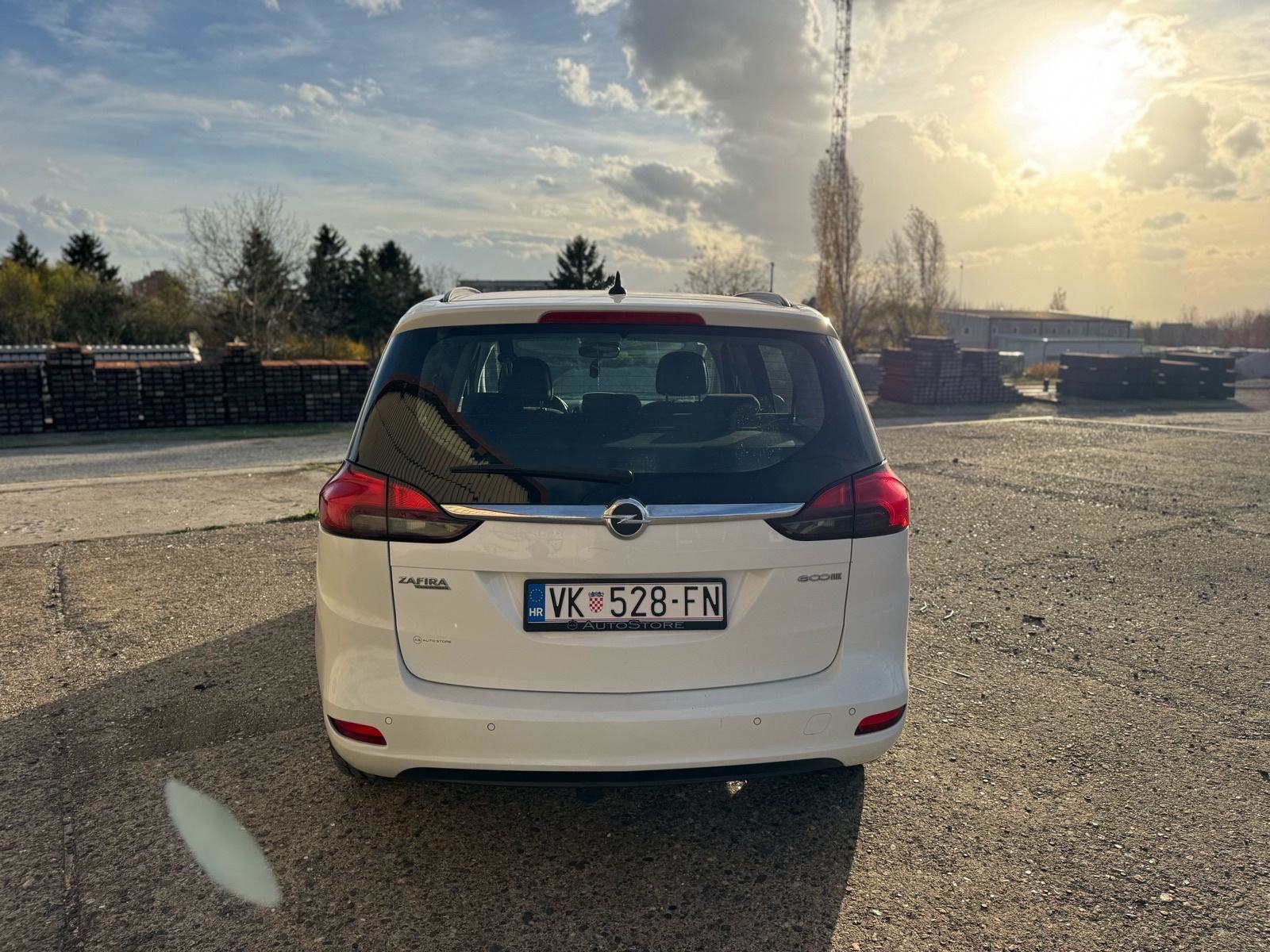 Opel Zafira Tourer, fotografija 3