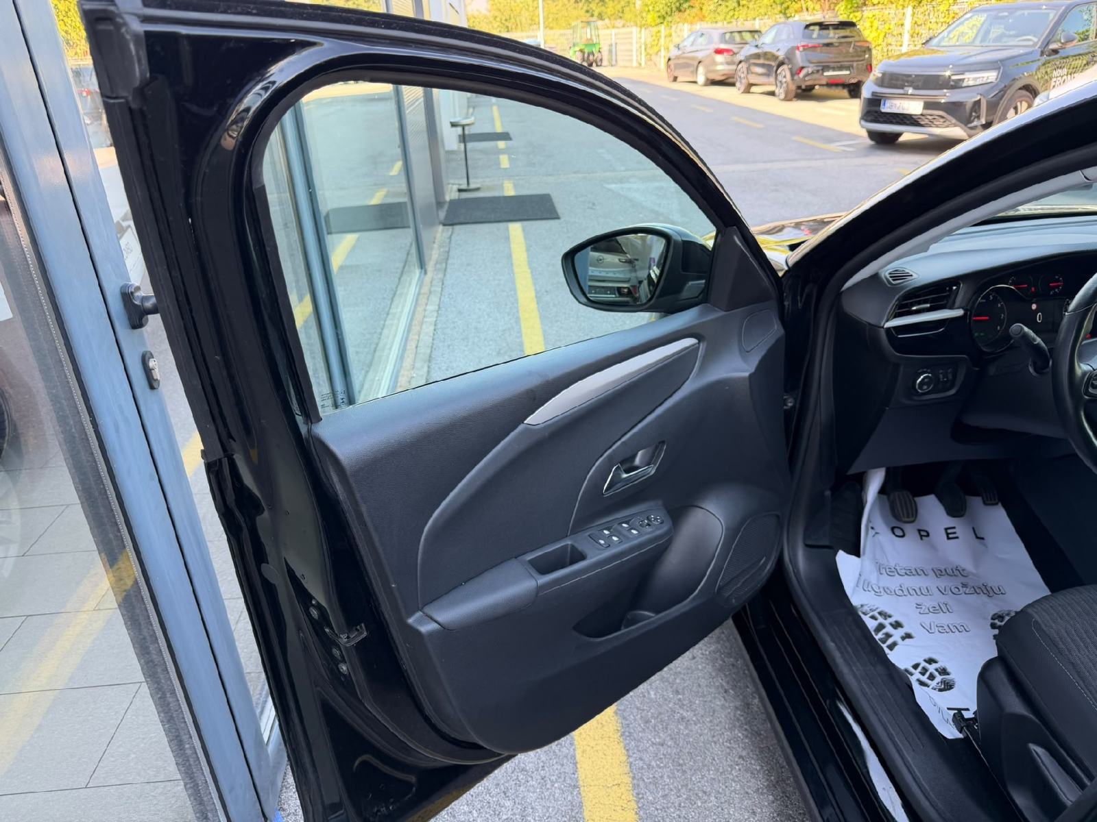 OPELCORSA EDITION 1,2 MT5 *LEASING BEZ UČEŠĆA*, fotografija 16