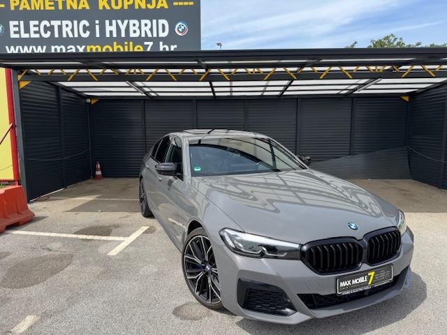 Ima sve-BMW 545 e M-4x4,Plug in Hybrid-Benz-394ks,g 2021 PROČI.OPIS, fotografija 10