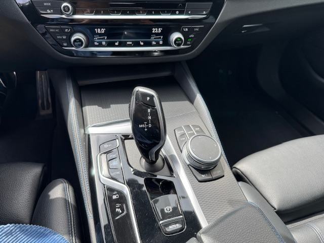 Ima sve-BMW 545 e M-4x4,Plug in Hybrid-Benz-394ks,g 2021 PROČI.OPIS, fotografija 16