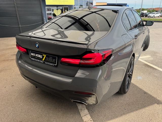 Ima sve-BMW 545 e M-4x4,Plug in Hybrid-Benz-394ks,g 2021 PROČI.OPIS, fotografija 19