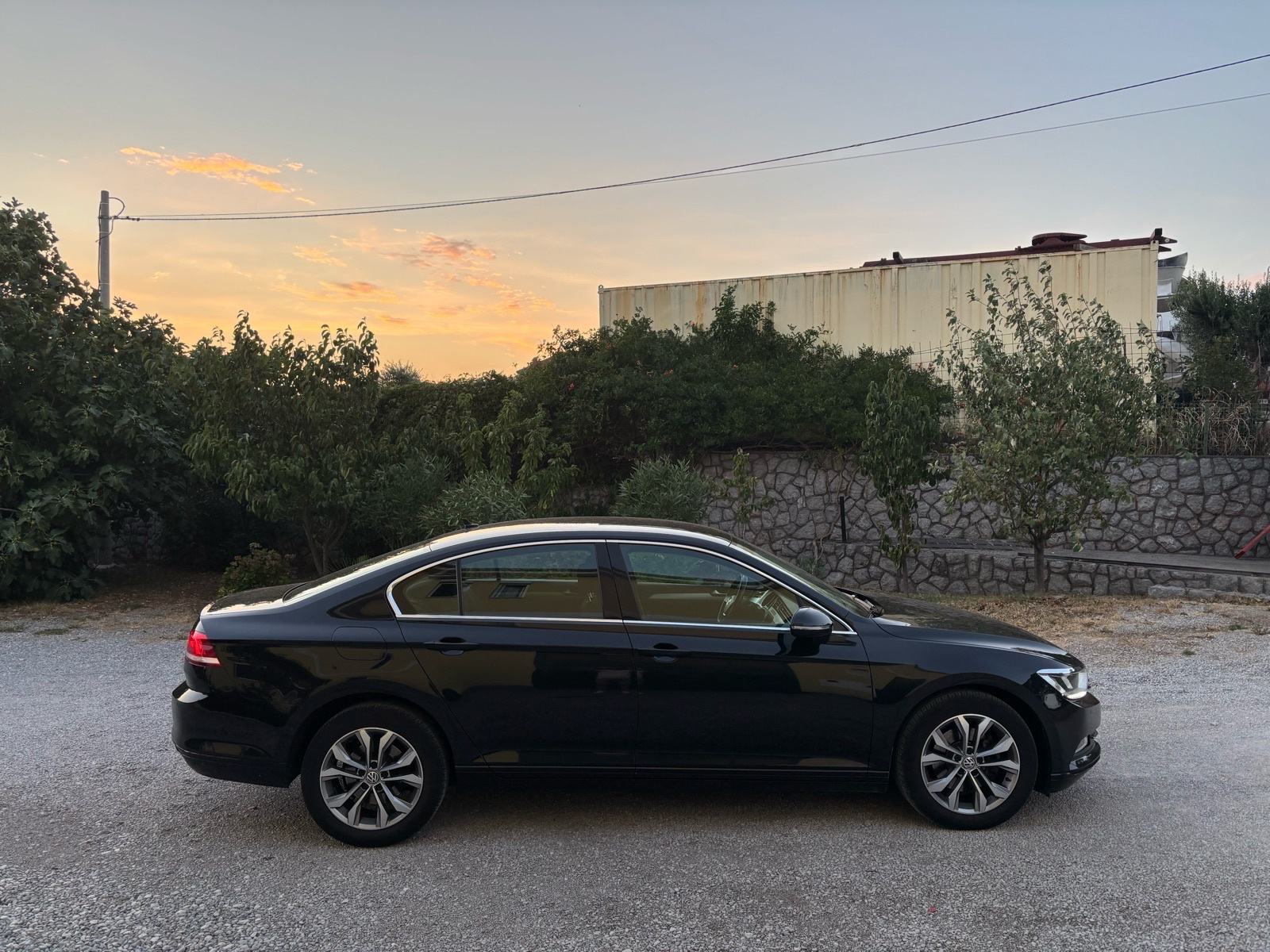 PASSAT 2.0 TDI,HR AUTO,REG.G.DANA,VELIKI SERVIS,KOMPL.SERVISNA., fotografija 6