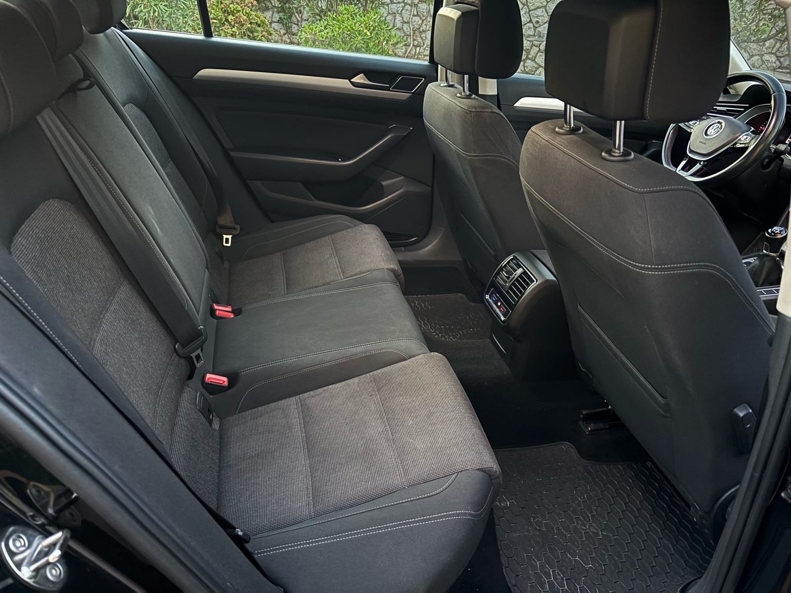 PASSAT 2.0 TDI,HR AUTO,REG.G.DANA,VELIKI SERVIS,KOMPL.SERVISNA., fotografija 19
